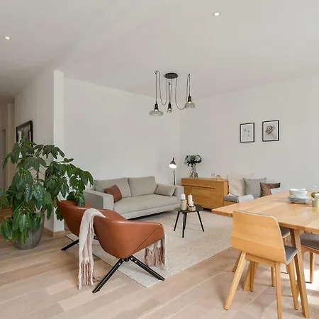 Sunny, Inviting Flat In The Heart Of Ostend, Close To The Sea And The Apartamento Ostende