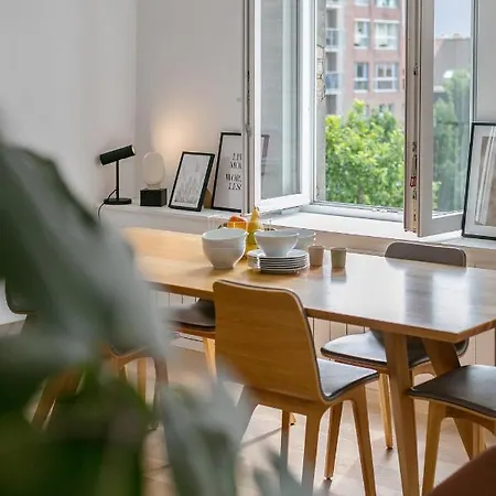 Sunny, Inviting Flat In The Heart Of Ostend, Close To The Sea And The
